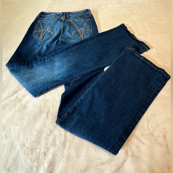 Kut from the kloth bootcut women jeans Size 4 - Picture 9 of 9